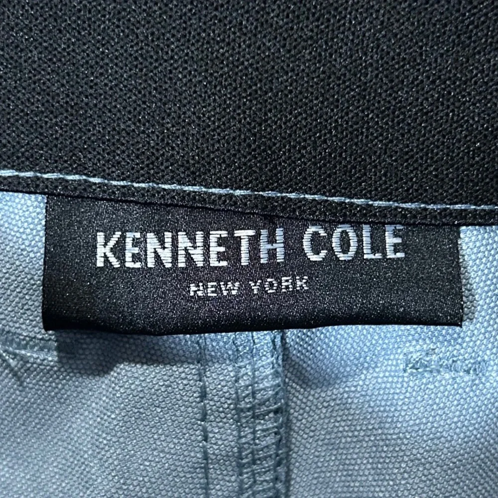 Kenneth Cole New York Mens 36 Blue Grey Striped Stretch Performance Golf Shorts